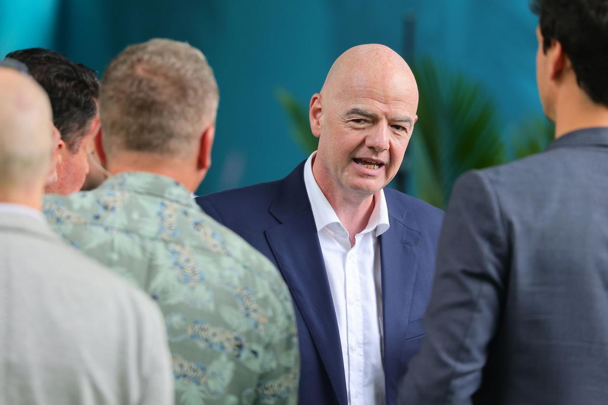 Gianni Infantino, en Miami, presenciando la carrera de Fórmula 1