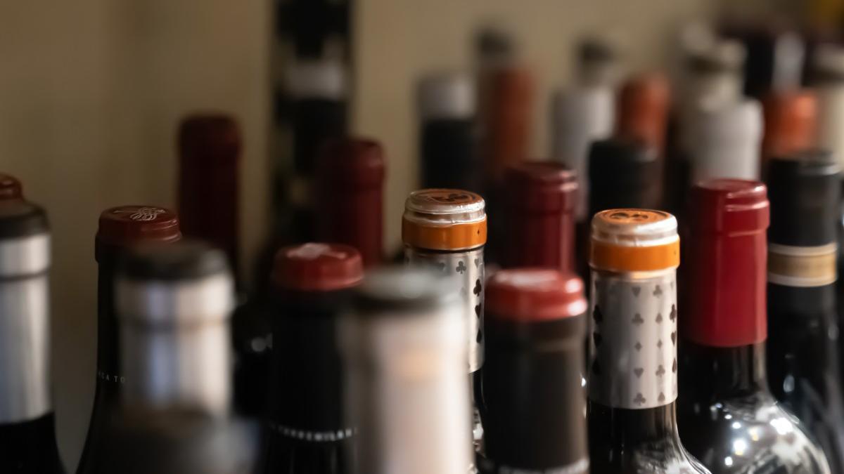 Varias botellas de vino