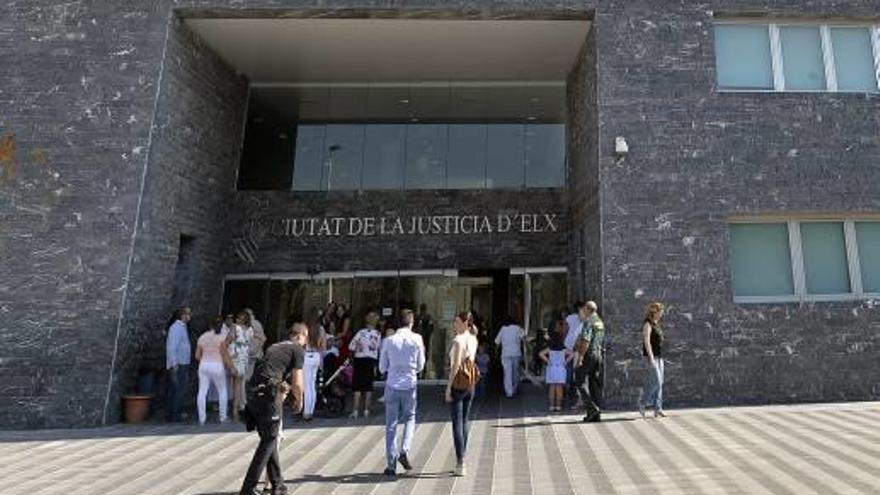 La Ciudad de la Justicia de Elche, que ha acogido el juicio contra los tres acusados.