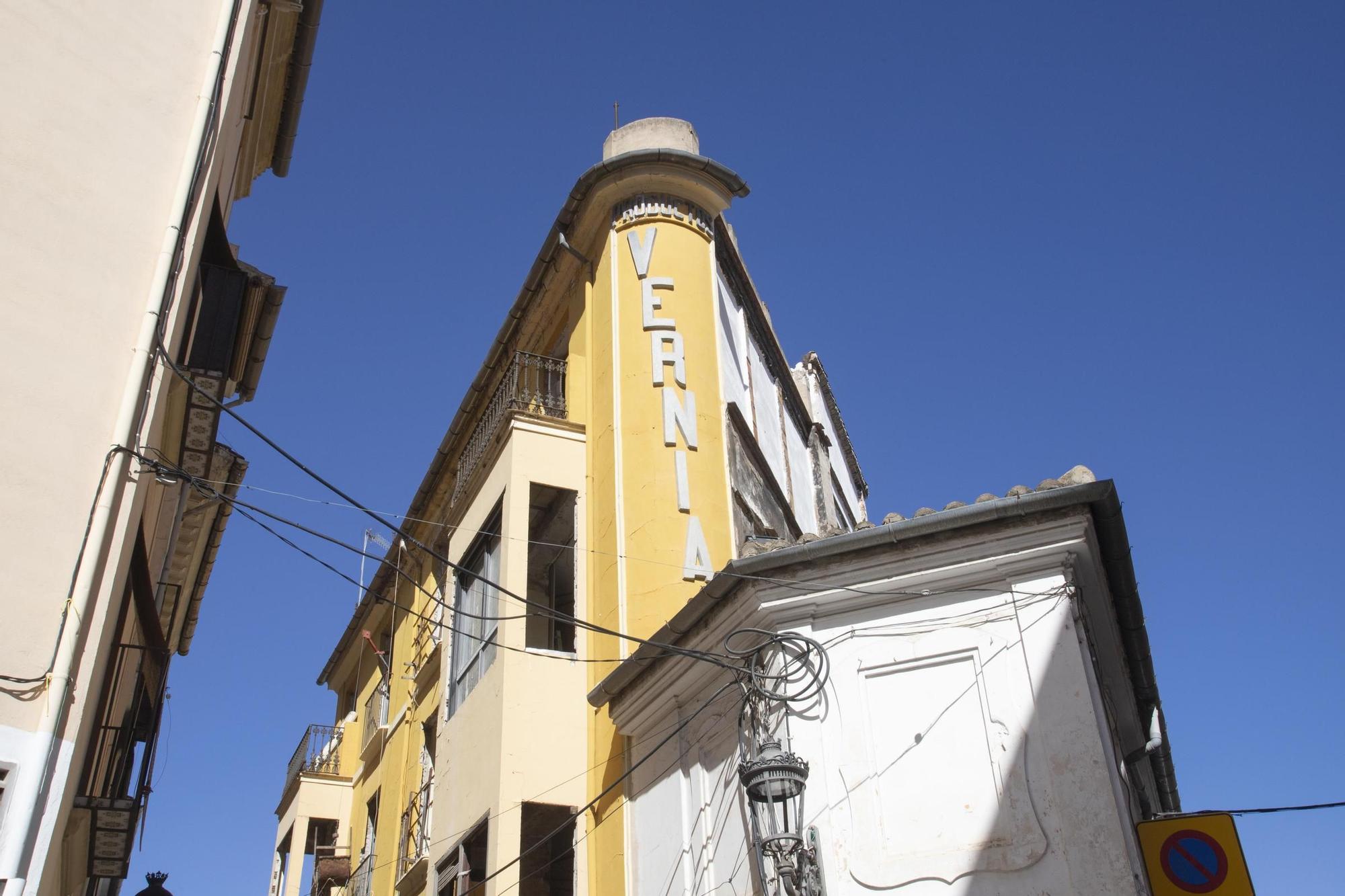 De reconocida perfumería y pub de éxito a seis viviendas junto al Mercat de Xàtiva