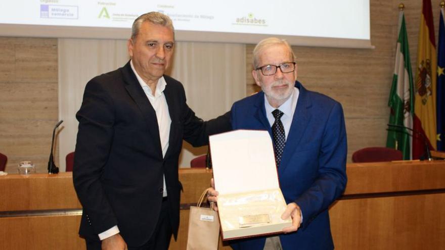 Sergio Cuberos y Clemente Solo de Zaldívar, ayer en las jornadas.