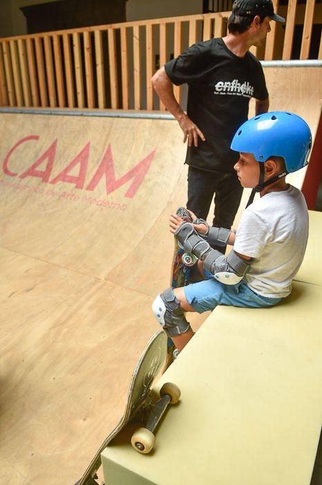 CLASES DE SKAETER EN EL CAAM