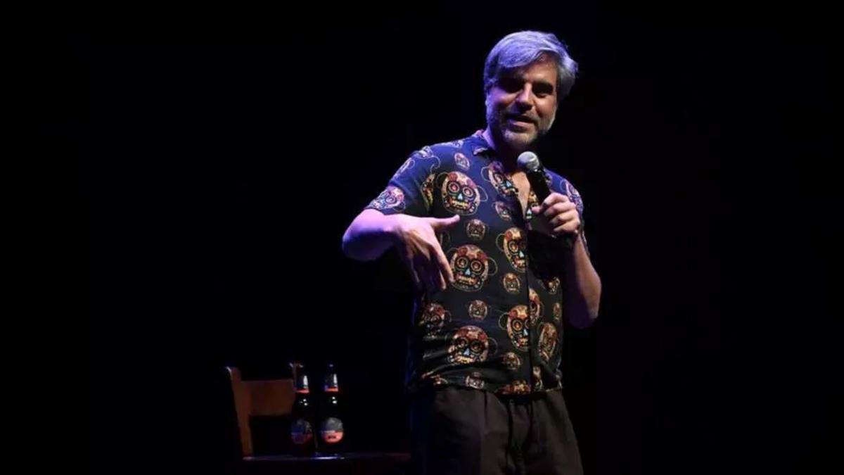 El humorista, durante una de sus actuaciones sobre el escenario.