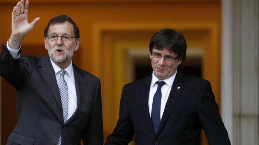 Rajoy i Puigdemont segueixen enrocats malgrat la reunió secreta a la Moncloa