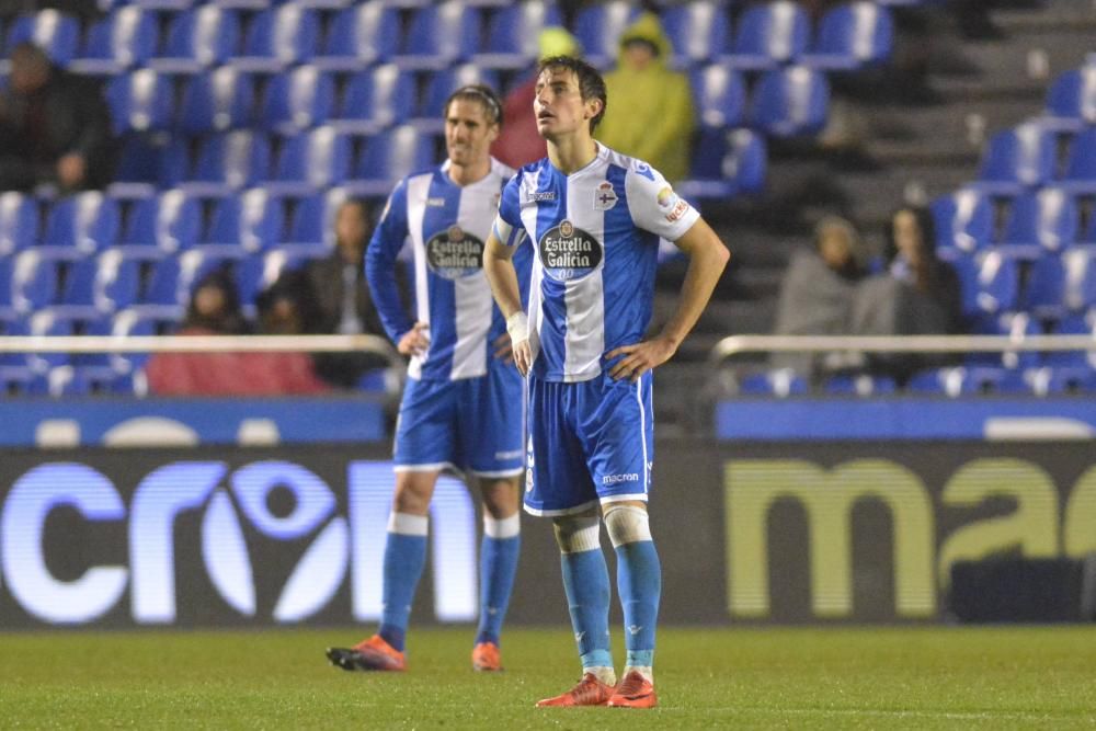 El Dépor cae en Riazor ante el Valencia