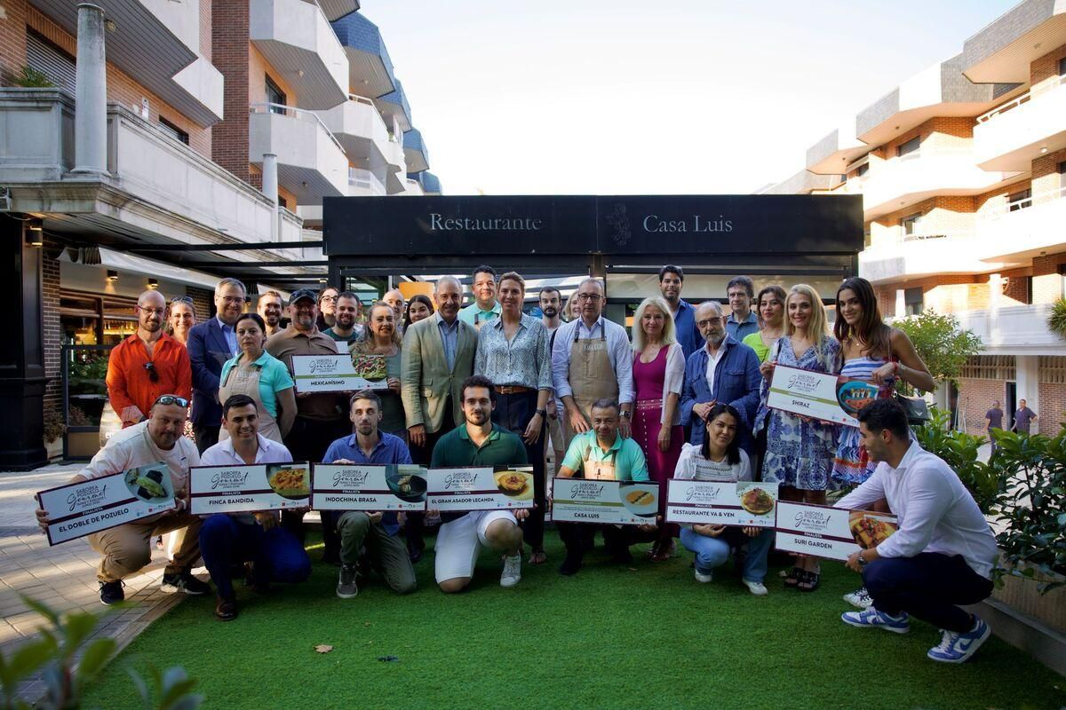 Entrega de reconocimientos a los restaurantes finalistas