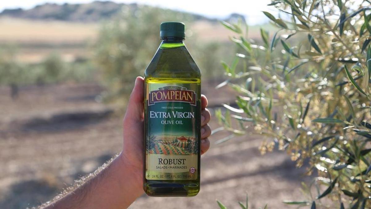 Aceite de oliva de Dcoop.