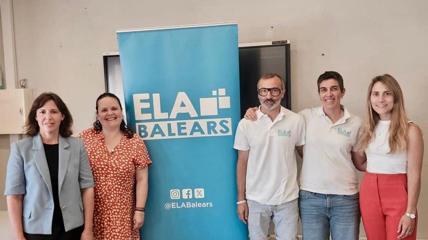 El deportista Carlos Adrover presenta en Cala Rajada un reto extremo para dar visibilidad a la ELA