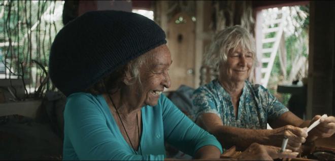 Mariana Enriquez en la Costa Brava, viaje forense a Cuelgamuros y la mejor amiga de Bob Marley: 10 historias del DocsBarcelona