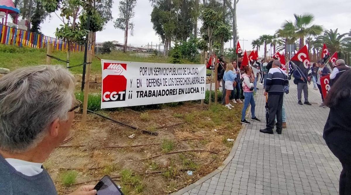 Un momento de la protesta de la CGT en San Pedro Alcántara.