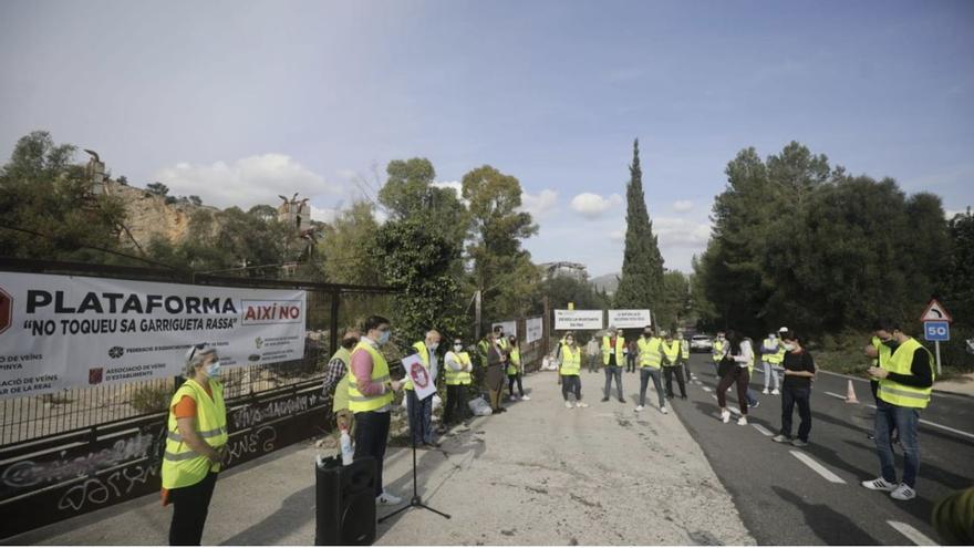 Los vecinos de sa Garriguerta a Yllanes: &quot;Queremos hechos, no declaraciones de intenciones&quot;