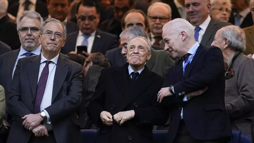 Arbeloa defiende a Florentino: "Los pitos son de gente que no quiere al Madrid"