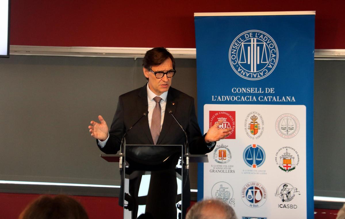 El president de la Generalitat, Salvador Illa, en su intervención en las jornadas del Consell de lAdvocacia Catalana El president de la Generalitat, Salvador Illa, en su intervención en las jornadas del Consell de lAdvocacia Catalana