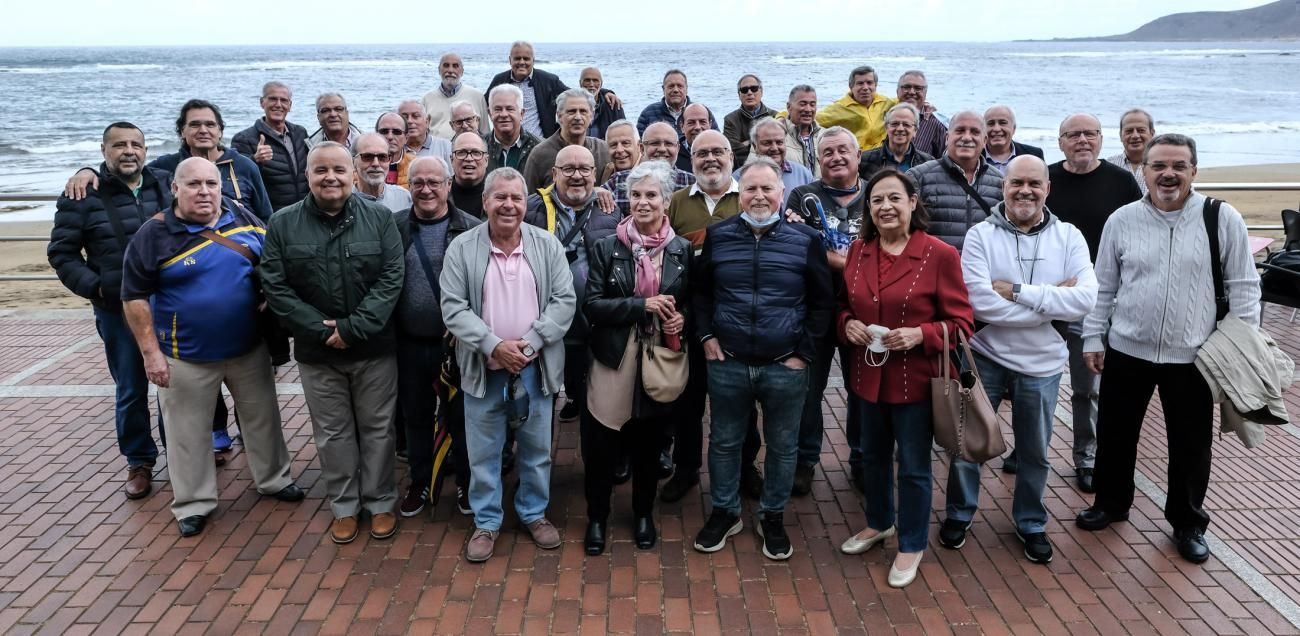 Reencuentro de alumnos del instituto Alonso Quesada