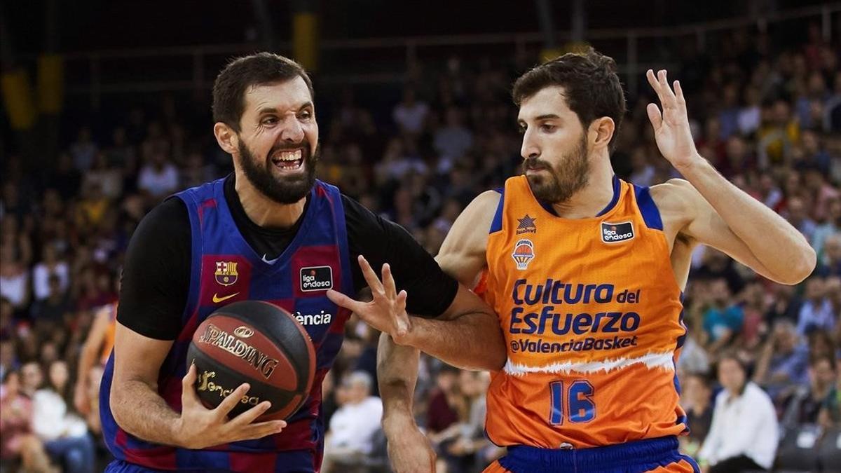 Mirotic penetra a canasta en presencia del valencianista Guillem Vives