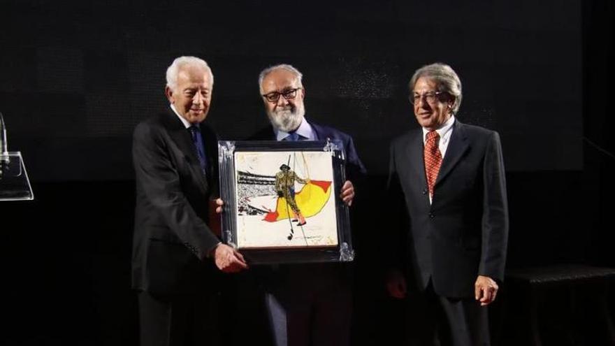 José María Montilla, a la izquierda, durante el homenaje.