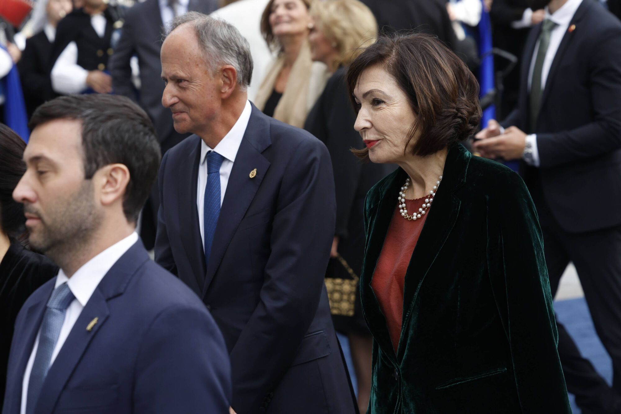  Así fue la llegada de los invitados a los premios "Princesa de Asturias" y su paso por la alfombra azul