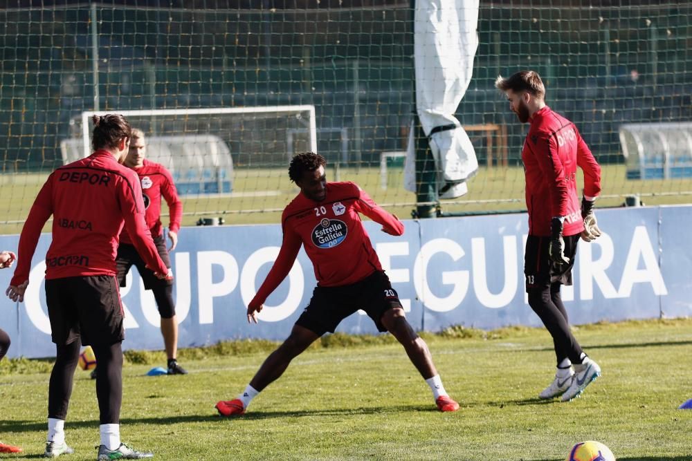 Ejercicios tácticos y acciones de estrategia para preparar la visita del Nàstic de Tarragona a Riazor.