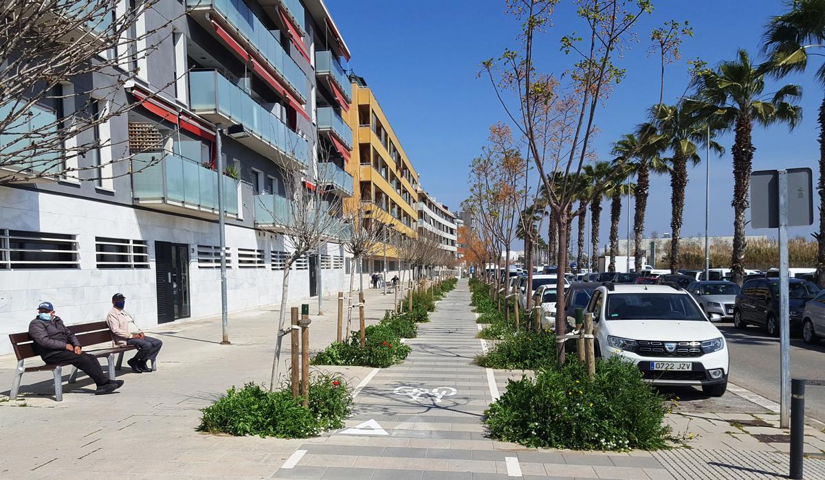 Viladecans vesteix de primavera els seus arbres urbans