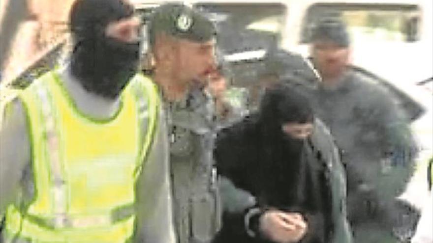 Detienen a una española por reclutar yihadistas en Palamós
