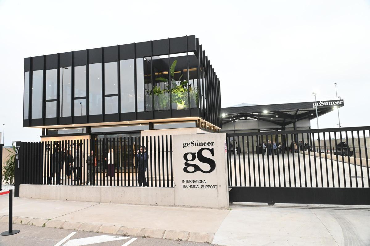 Sus nuevas instalaciones integran almacenes, oficinas y áreas logísticas.