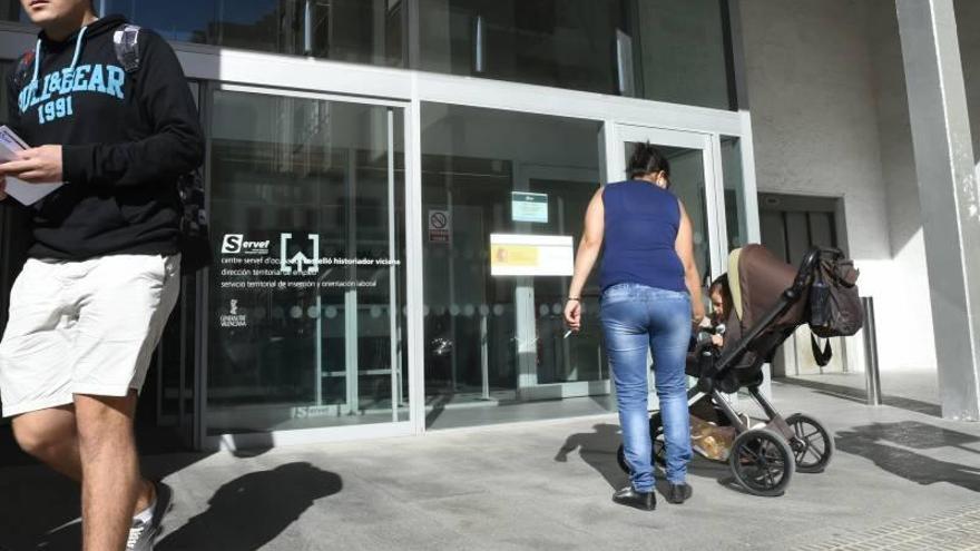 El paro de larga duración se enquista y ya representa el 56% en Castellón