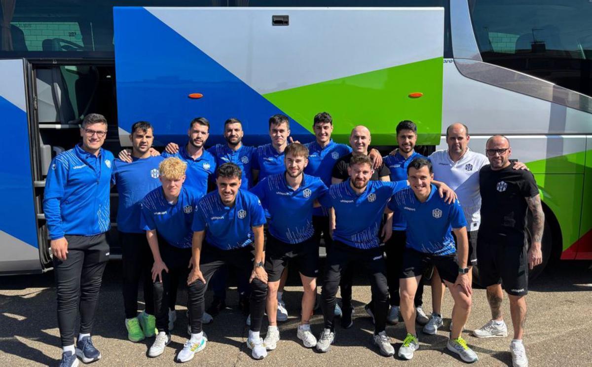 Foto de equipo del Atlético Benavente Caja Rural.  | LOZ