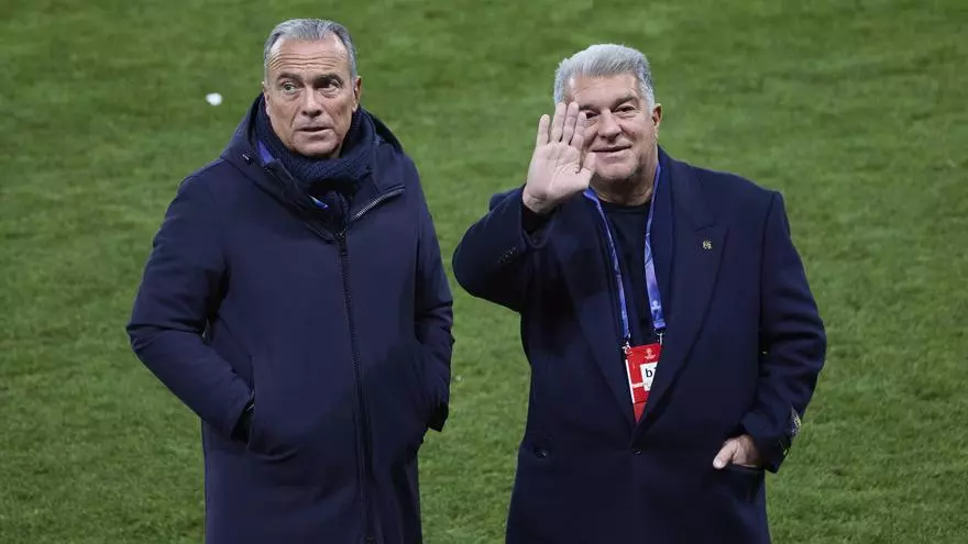 Laporta carga contra Dro