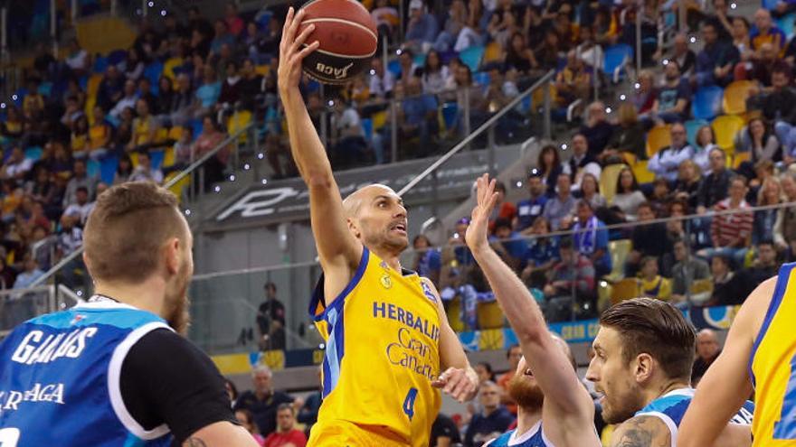 Oliver, en el choque ante el San Pablo Burgos.