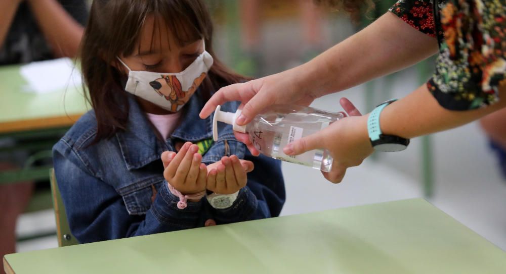 Tornada a classe a l'escola Benimaclet de València