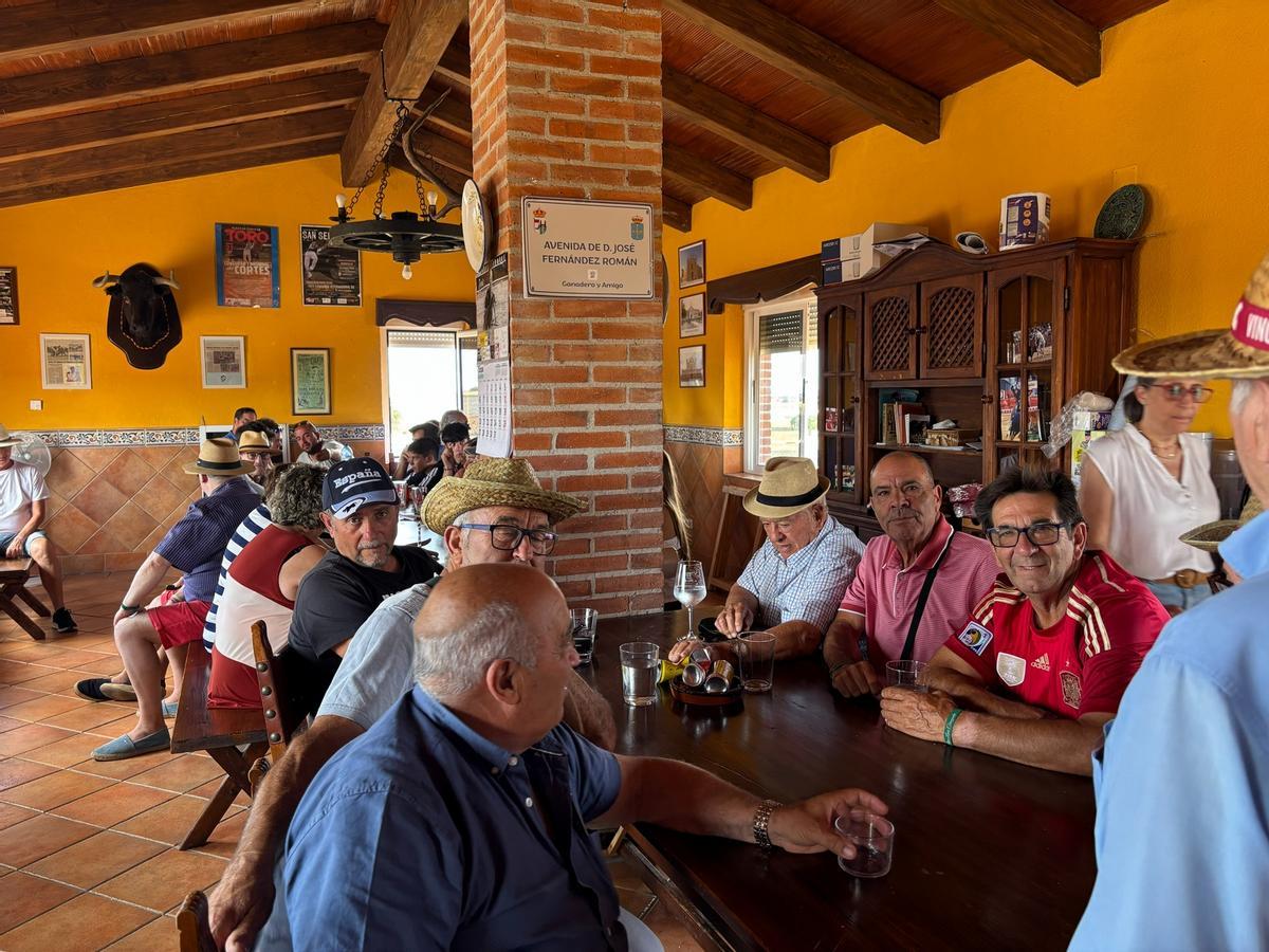 GALERÍA | Fiesta campera con el novillero Pepe Luis Cirugeda en "Toros Villalpando"