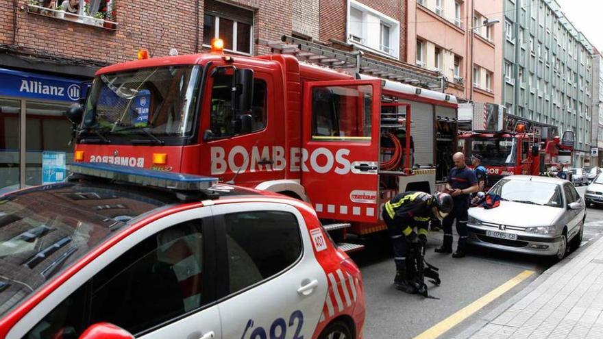 Los Bomberos, en el lugar de los hechos.