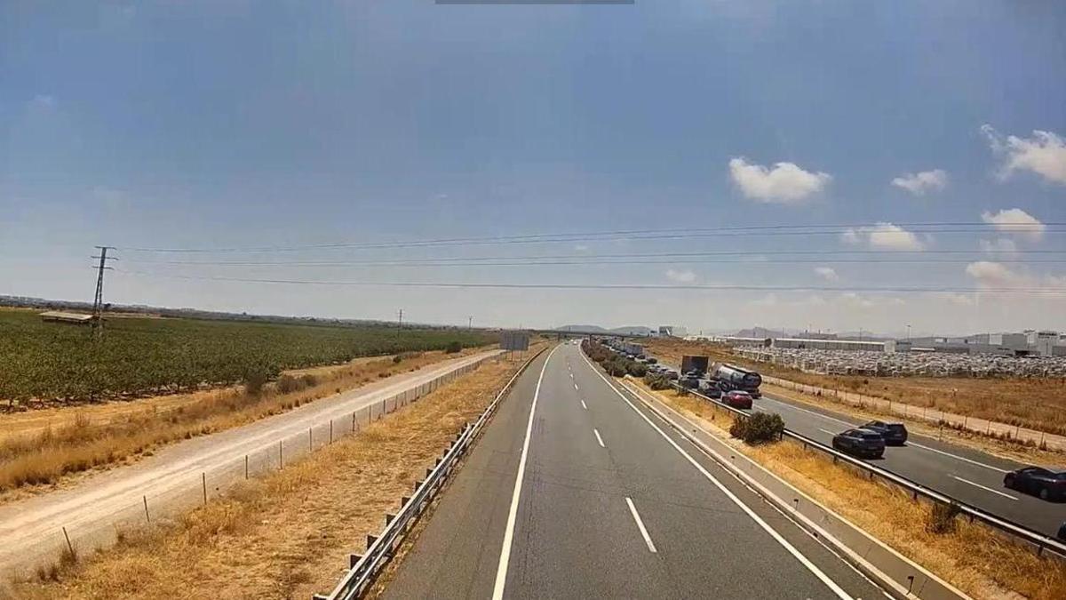 La incidencia está provocando dificultades para los conductores que circulan por la AP-7.