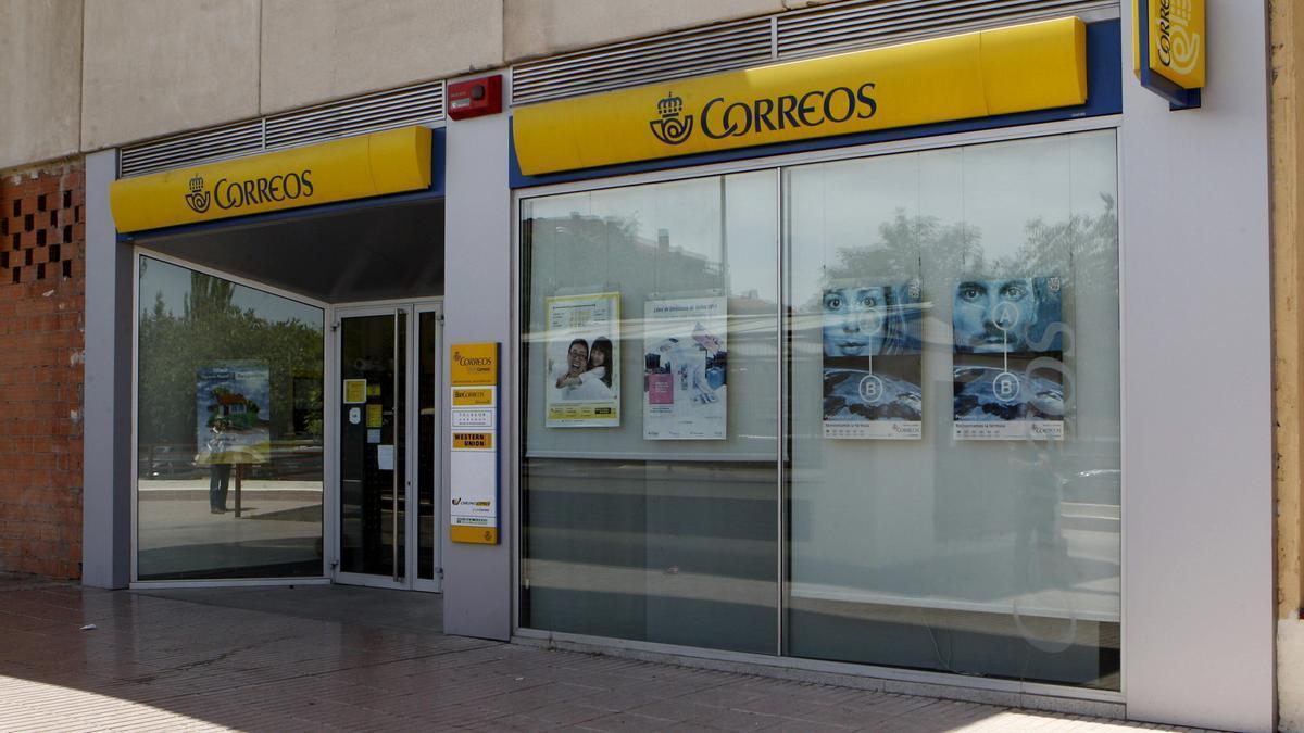 Una oficina de Correos.