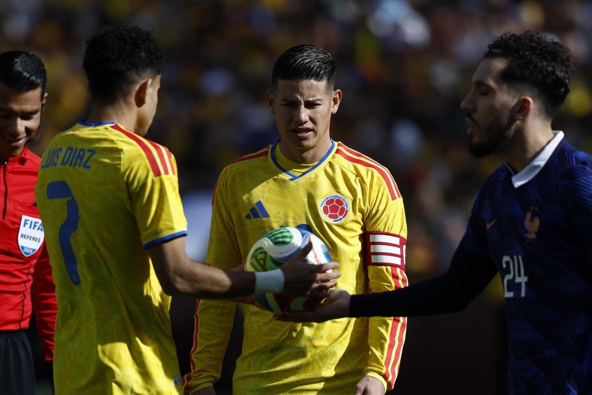 James Rodríguez volvió a los entrenamientos de manera controlada y parcial individualmente