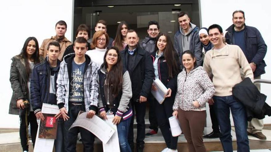Renuevan el proyecto educativo para vender en el mercado