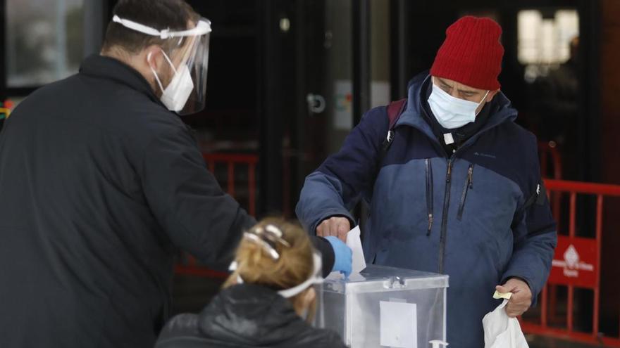 Junts guanya a 15 zones i el PSC, a Taialà, Can Gibert i el sector est