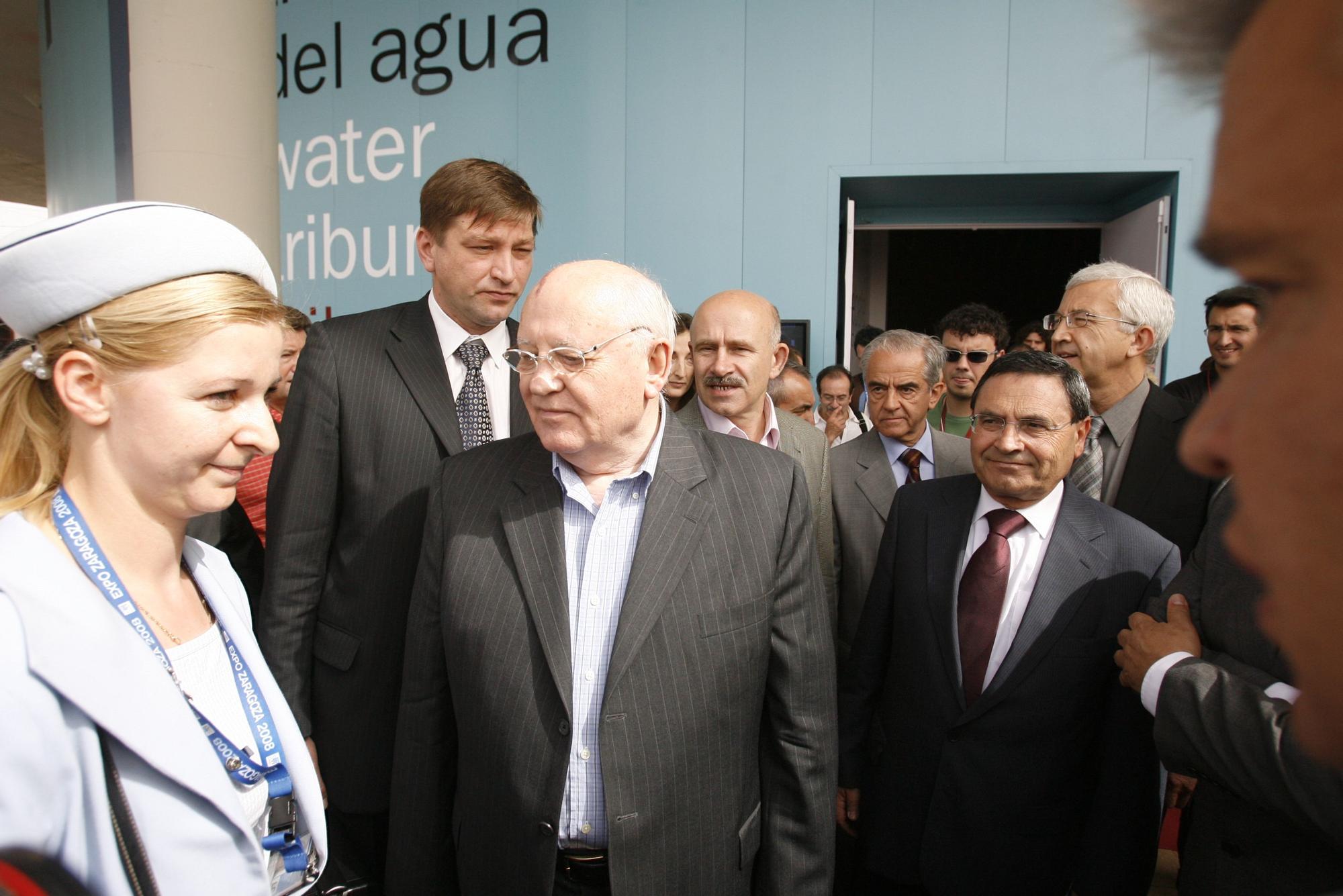 Así fue la visita de Gorbachov a Zaragoza durante la Expo 2008