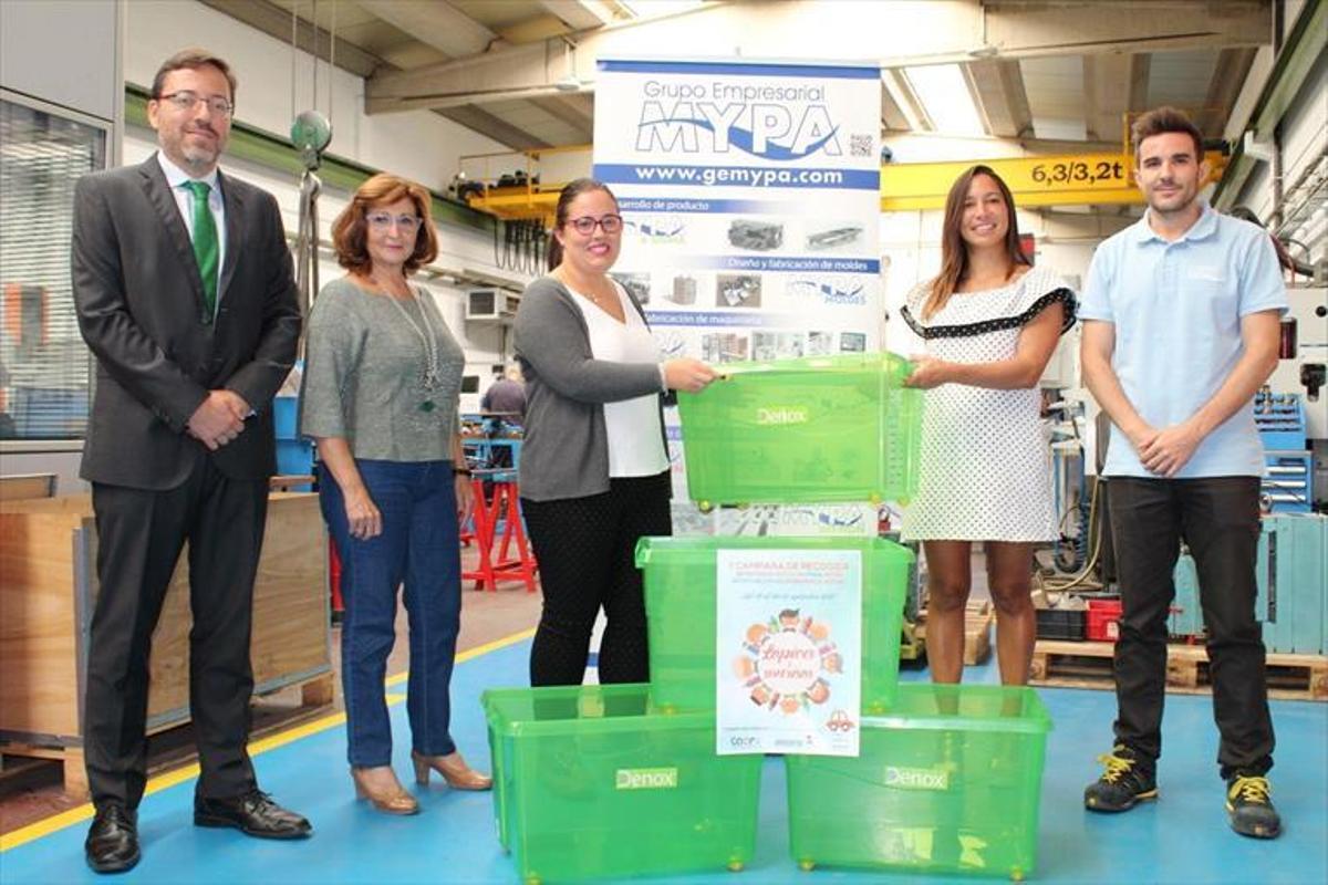 "Lápices y sonrisas" para 2.000 niños a iniciativa del Clúster de Automoción