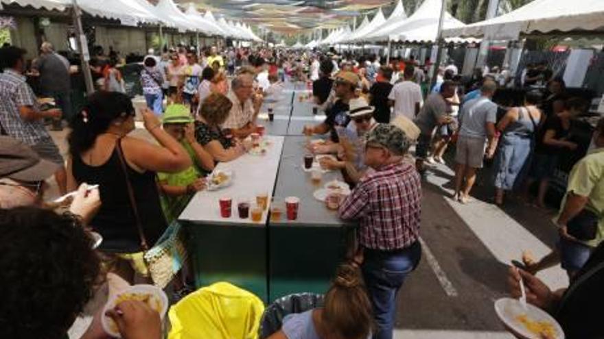 El Racó Gastronómico estuvo animado prácticamente desde su apertura.