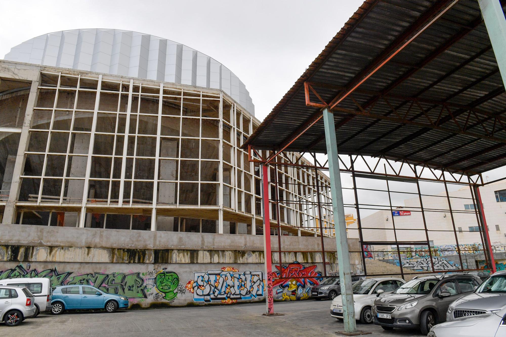 Abandono del Palacio de la Cultura de Telde