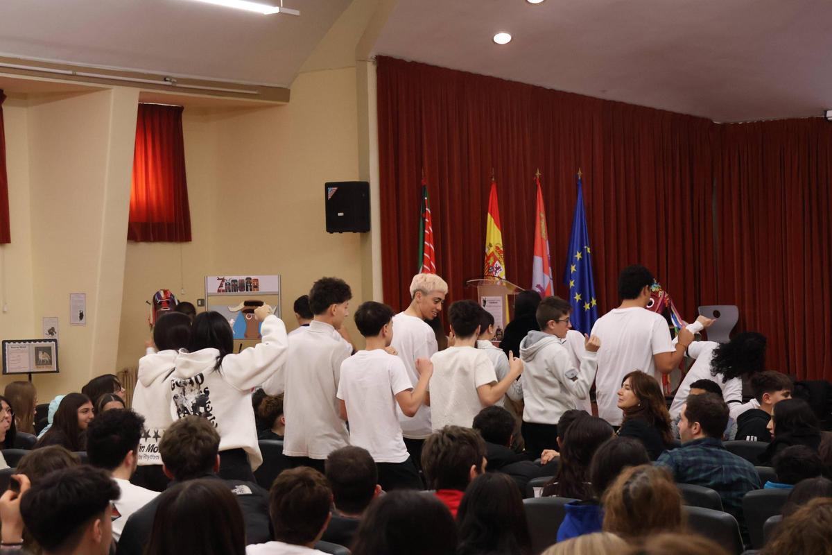 Proyecto "Las Mascaradas" en eI IES Universidad Laboral