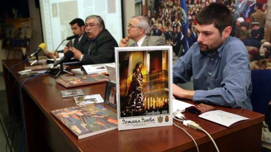 Presentación de la revista de Semana Santa.