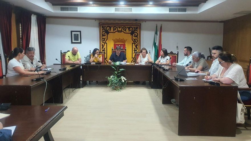 Almodóvar plantea una consulta popular para decidir si la romería se traslada a La Breña