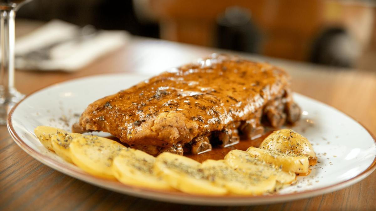 Costillas a baja temperatura, plato especial de la Semana de la Celiaquía