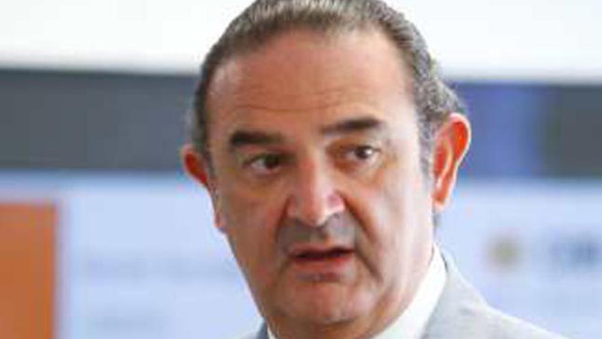 Carlos Moyano.