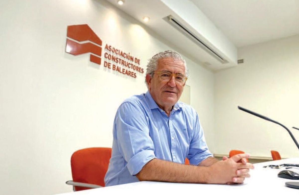Pedro Mir, presidente de la comisión de contratistas de las islas.