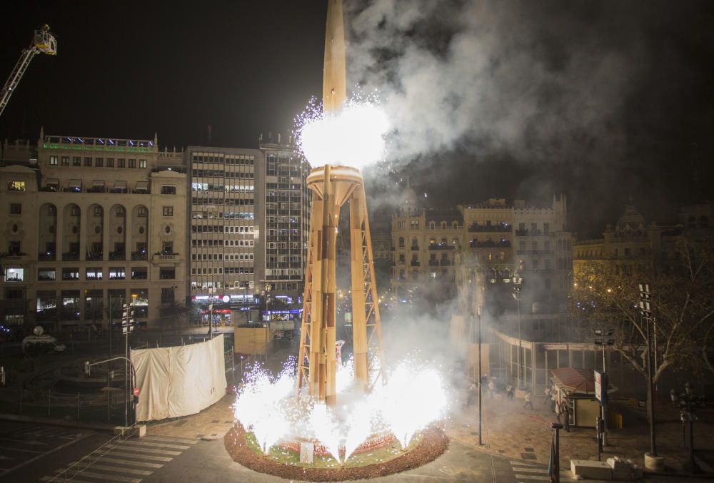 Así ha sido la 'cremà' de las Fallas 2017