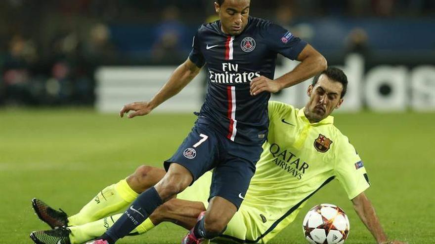 El PSG inclina al Barcelona en una noche mágica en París (3-2)