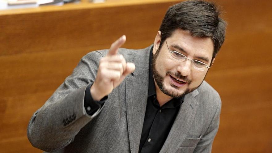 El portavoz de EU, Ignacio Blanco, durante su intervención